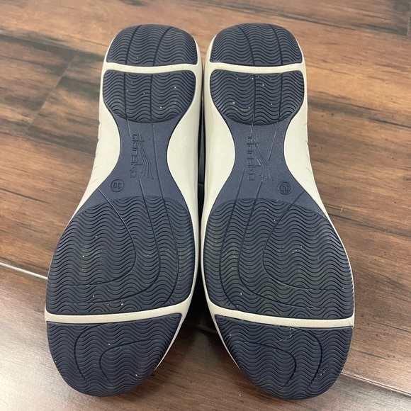 Dansko Women’s Hanna Sneakers - Size 8.5/9 EU 39 - Picture 11 of 11